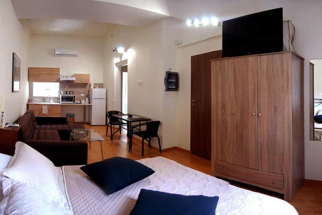 Athens-Gazi Apartments Exterior photo